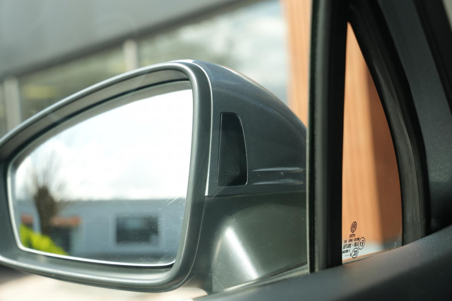 Volkswagen Tiguan Allspace 1.5 TSI Comfortline Business Panoramadak Adaptieve Cruise DAB+