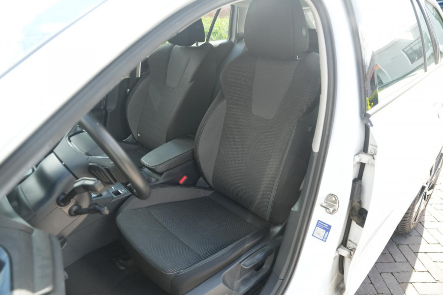 Škoda Octavia Combi 1.4 TSI iV PHEV Business Edition Adaptieve Cruise Virtual Dash Navi Trekhaak