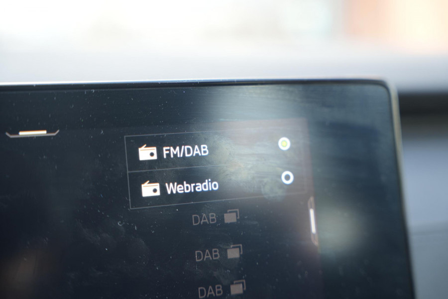 Škoda Octavia Combi 1.4 TSI iV PHEV Business Edition Adaptieve Cruise Virtual Dash Navi Trekhaak