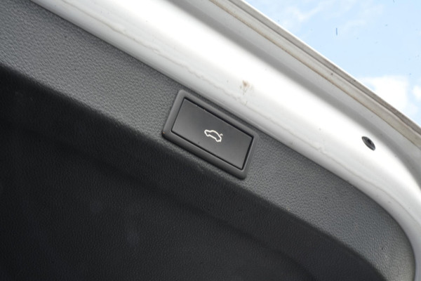 Škoda Octavia Combi 1.4 TSI iV PHEV Business Edition Adaptieve Cruise Virtual Dash Navi Trekhaak