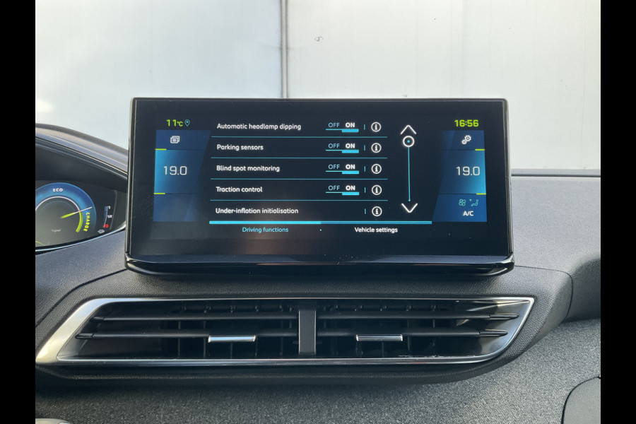 Peugeot 3008 1.6 HYbrid 225 GT Pack Plug-in Trekhaak Camera Navigatie PHEV Business