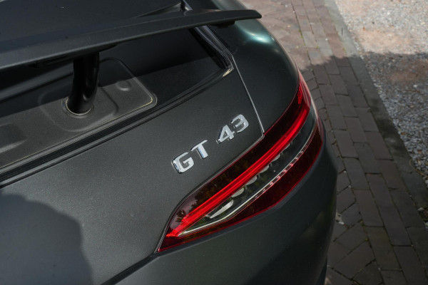 Mercedes-Benz AMG GT 4-Door Coupe AMG 43 Premium Plus Burmester Ambient Nappa Leder Carbon Stoelvent.