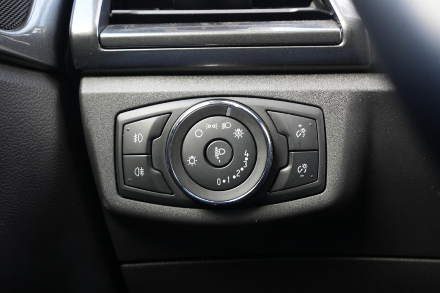 Ford Mondeo Wagon 2.0 IVCT HEV Titanium Leer Stoelvent. Cruise Clima PDC