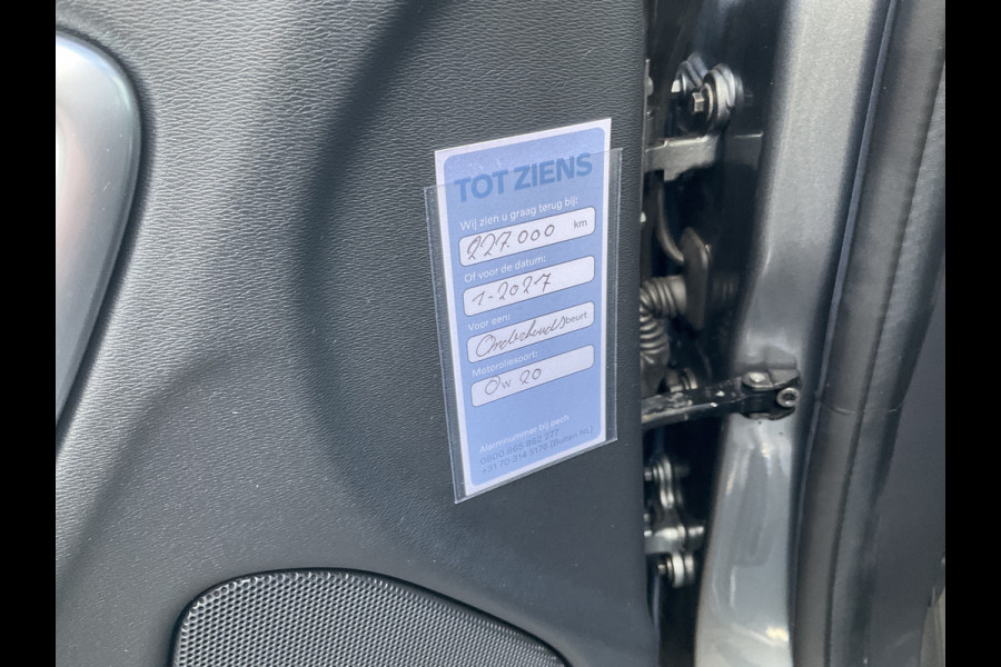 Volvo V60 Cross Country 2.0 T5 Polar+ Pano Memory Camera Navi Dealer Onderhouden!!