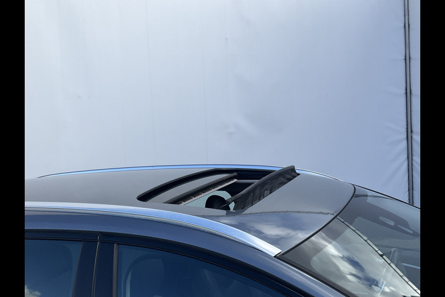 Volvo V60 Cross Country 2.0 T5 Polar+ Pano Memory Camera Navi Dealer Onderhouden!!