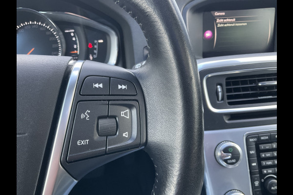 Volvo V60 Cross Country 2.0 T5 Polar+ Pano Memory Camera Navi Dealer Onderhouden!!