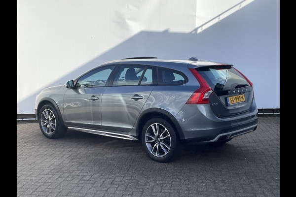Volvo V60 Cross Country 2.0 T5 Polar+ Pano Memory Camera Navi Dealer Onderhouden!!