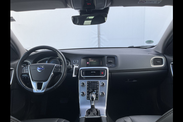 Volvo V60 Cross Country 2.0 T5 Polar+ Pano Memory Camera Navi Dealer Onderhouden!!