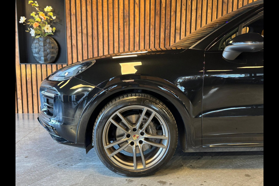 Porsche Cayenne 3.0 E-Hybrid Platinum Edition / NAP / Sport Chrono / Matrix / Bose / Memory / 360 Camera / Luchtvering