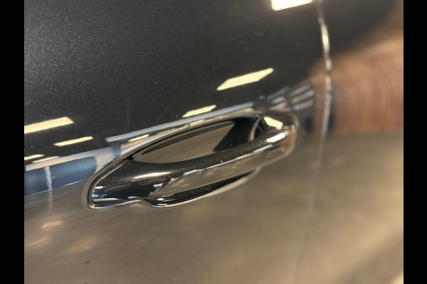 Porsche Cayenne 3.0 E-Hybrid Platinum Edition / NAP / Sport Chrono / Matrix / Bose / Memory / 360 Camera / Luchtvering