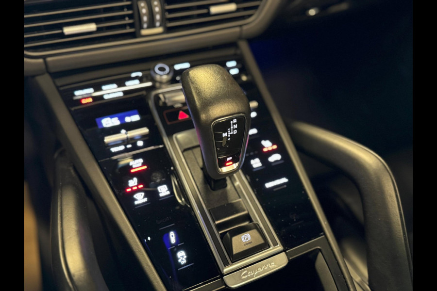 Porsche Cayenne 3.0 E-Hybrid Platinum Edition / NAP / Sport Chrono / Matrix / Bose / Memory / 360 Camera / Luchtvering