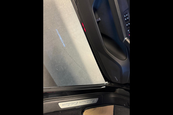 Porsche Cayenne 3.0 E-Hybrid Platinum Edition / NAP / Sport Chrono / Matrix / Bose / Memory / 360 Camera / Luchtvering