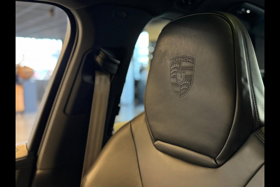 Porsche Cayenne 3.0 E-Hybrid Platinum Edition / NAP / Sport Chrono / Matrix / Bose / Memory / 360 Camera / Luchtvering