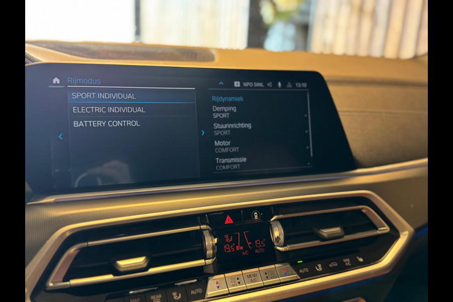 BMW X5 XDrive45e High Executive / Individual / Memory / Pano / Stuurverwarming