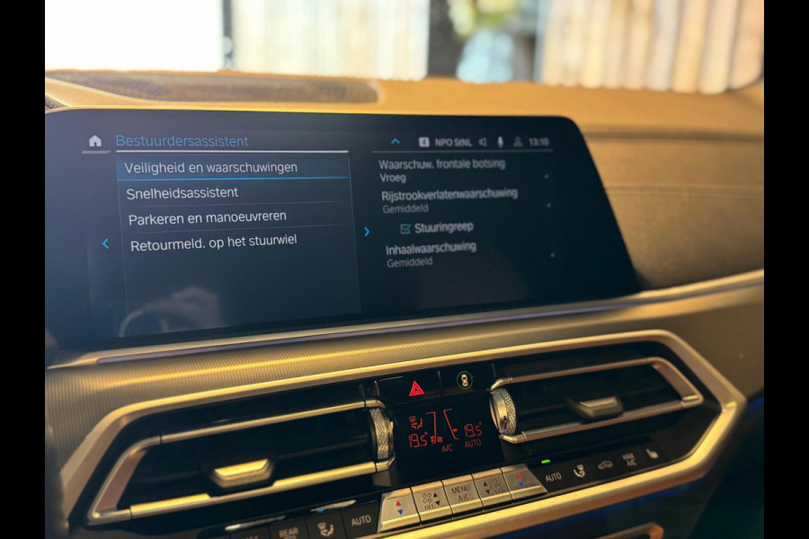 BMW X5 XDrive45e High Executive / Individual / Memory / Pano / Stuurverwarming