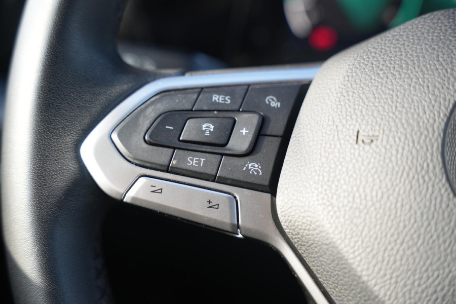 Volkswagen Golf 1.5 TSI Style Adapt. Cruise HeadUp Memory Stoel/Stuurverwarming DAB+