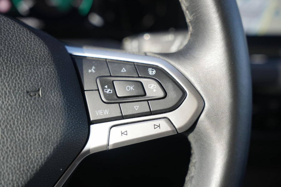 Volkswagen Golf 1.5 TSI Style Adapt. Cruise HeadUp Memory Stoel/Stuurverwarming DAB+