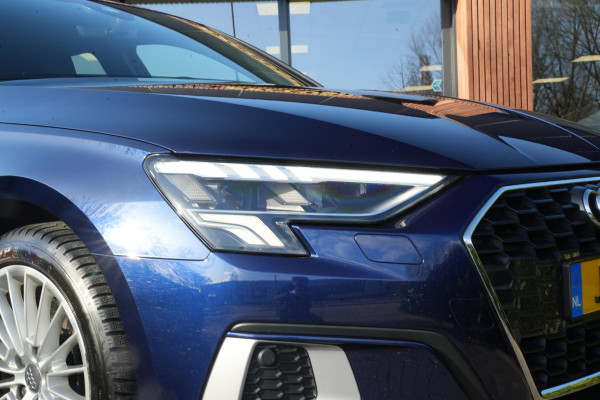 Audi A3 Sportback 35 TFSI Business edition Leer LED Cruise Clima