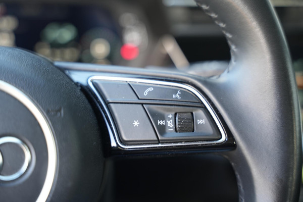 Audi A3 Sportback 35 TFSI Business edition Leer LED Cruise Clima