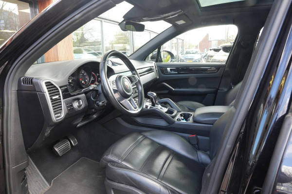 Porsche Cayenne 2.9 S Panoramadak SportChrono Leer Stuurverw. Trekhaak