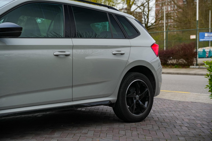 Škoda Kamiq 1.0 TSI Business Edition Monte Carlo Panoramadak Stoelverw. Carplay Digital Dash