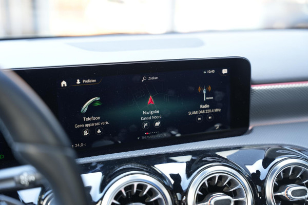 Mercedes-Benz A-Klasse 250 e Premium Plus Panoramadak Widescreen Adaptieve Cruise Leer Stoelverw. Ambient