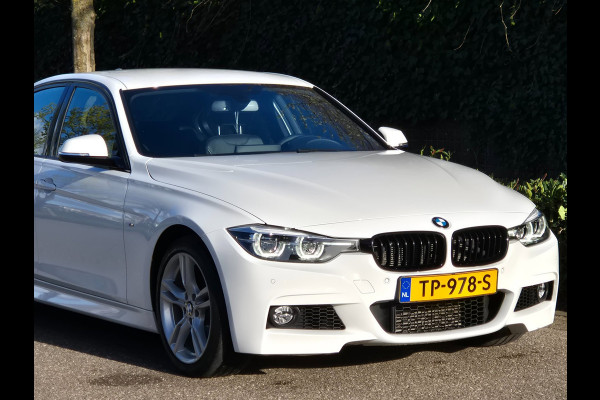 BMW 3-serie M Sport Virtual dash Apple CarPlay 18inch DAB+ Cruise 100% dealer onderhouden M Sport Edition