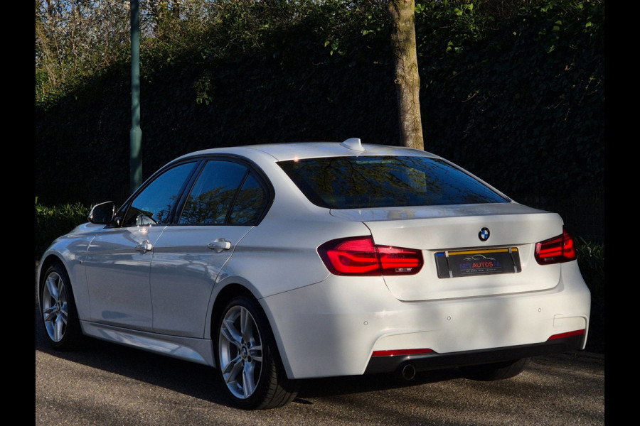 BMW 3-serie M Sport Virtual dash Apple CarPlay 18inch DAB+ Cruise 100% dealer onderhouden M Sport Edition