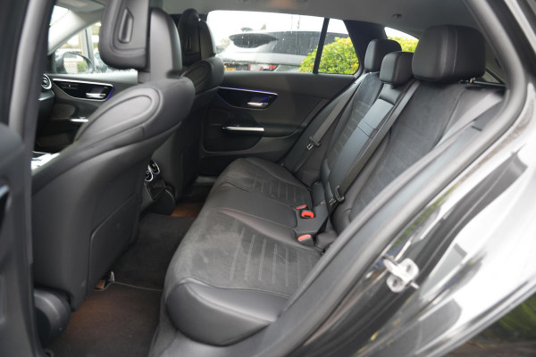 Mercedes-Benz C-Klasse 180 Business Solution AMG Adaptieve Cruise Ambient Stuurverw. 360 Camera 19''LM