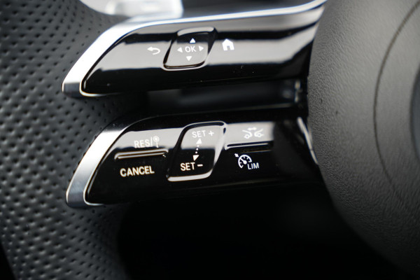 Mercedes-Benz C-Klasse 180 Business Solution AMG Adaptieve Cruise Ambient Stuurverw. 360 Camera 19''LM