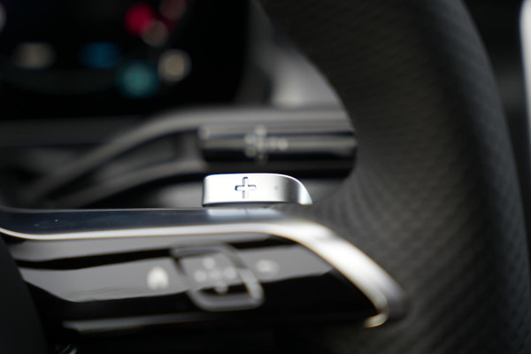 Mercedes-Benz C-Klasse 180 Business Solution AMG Adaptieve Cruise Ambient Stuurverw. 360 Camera 19''LM