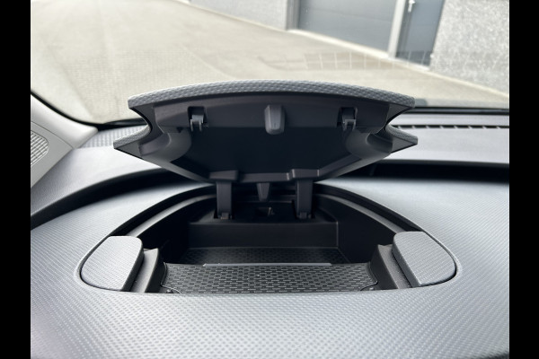 Mercedes-Benz Citan 112 CDI L1 LED / MBUX / L+R Schuifdeur / Navigatie / Camera / Trekhaak / Cruise control / Airco / Parkeersensoren / Lmv