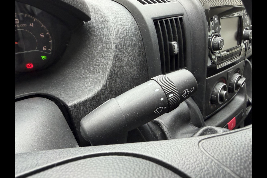 Opel Movano 2.2D 120 L2H2 EDITION AIRCO. NAVIGATIE. ACHTERUITRIJ CAMERA. CRUISE CONTROL.