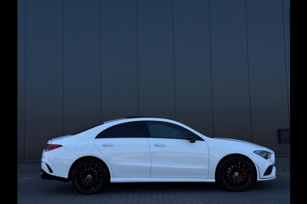Mercedes-Benz CLA-Klasse 250 e AMG Line FULL PANO SFEER ECC MM SEATS SPORTVELGEN NAVI