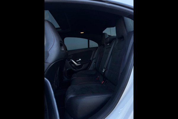 Mercedes-Benz CLA-Klasse 250 e AMG Line FULL PANO SFEER ECC MM SEATS SPORTVELGEN NAVI