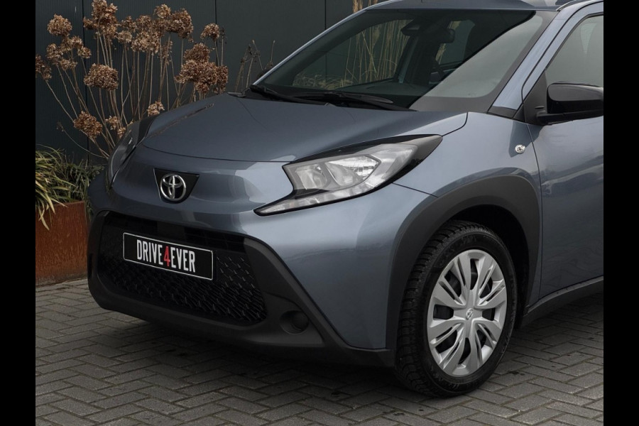 Toyota Aygo X 1.0 VVT-i S-CVT Prem AUTOMAAT NAVI CAMERA LED GARANTIE