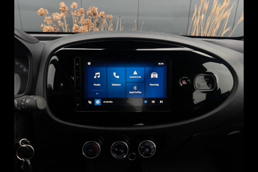 Toyota Aygo X 1.0 VVT-i S-CVT Prem AUTOMAAT NAVI CAMERA LED GARANTIE