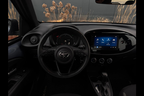 Toyota Aygo X 1.0 VVT-i S-CVT Prem AUTOMAAT NAVI CAMERA LED GARANTIE