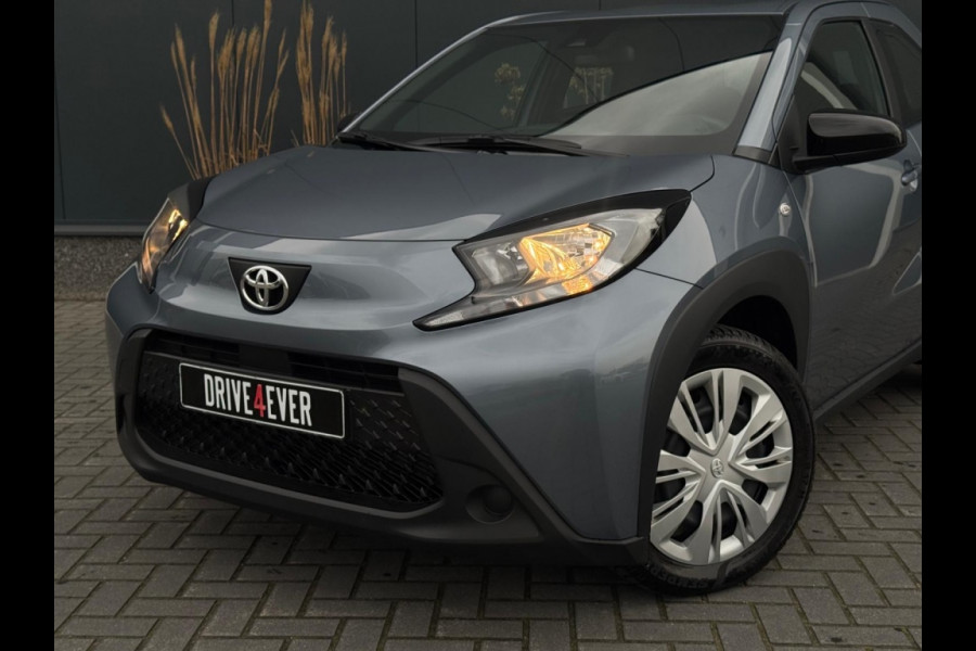 Toyota Aygo X 1.0 VVT-i S-CVT Prem AUTOMAAT NAVI CAMERA LED GARANTIE