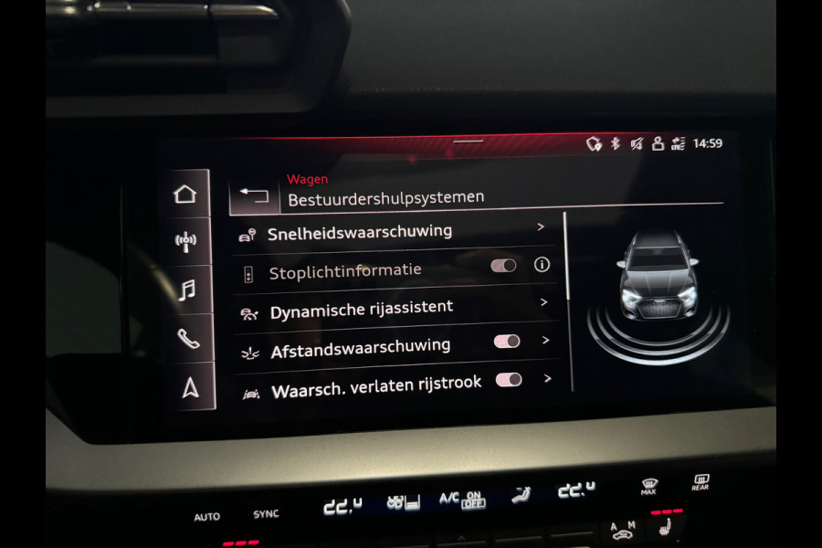 Audi A3 Sportback 45 TFSI e S Line Pano|Keyless|Dodehoek|ACC