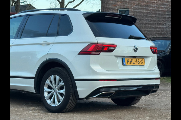 Volkswagen Tiguan 1.4 TSI ACT 4Motion Comfortline Business R-line