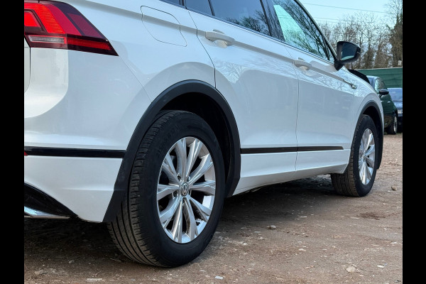 Volkswagen Tiguan 1.4 TSI ACT 4Motion Comfortline Business R-line