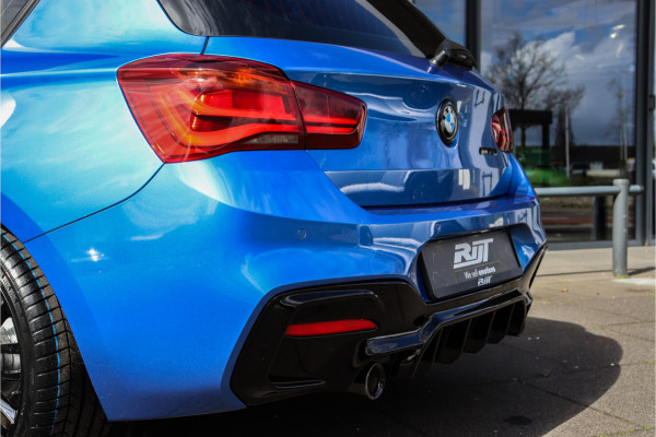 BMW 1-serie M140i High Executive **Sp.leder/Carplay/Alcantara stuur/BMW-Led**