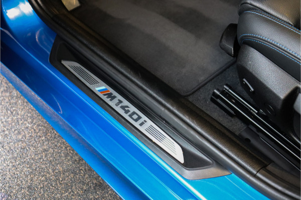 BMW 1-serie M140i High Executive **Sp.leder/Carplay/Alcantara stuur/BMW-Led**