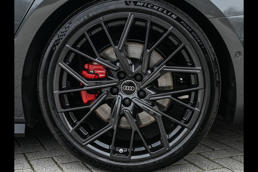 Audi A6 Avant 2.0 e-hybrid quattro S edition |MMI interface update | Achteras besturing | Premium S-Seats | Trekhaak | B&O Sound | Head-Up | Soft-Close | Adaptive Cruise | Passagiers display | 5 jaar garantie | Luchtvering
