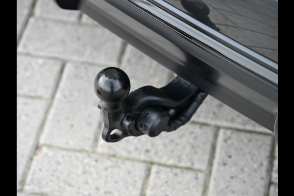 Audi A6 Avant 2.0 e-hybrid quattro S edition |MMI interface update | Achteras besturing | Premium S-Seats | Trekhaak | B&O Sound | Head-Up | Soft-Close | Adaptive Cruise | Passagiers display | 5 jaar garantie | Luchtvering