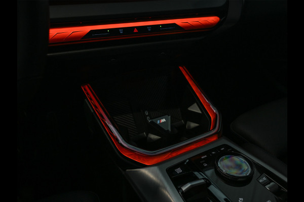 BMW X3 30e xDrive M Sport | Iconic glow grill | 360 Camera | Active cruise | Comfort access | Trekhaak | Ambiance interieur