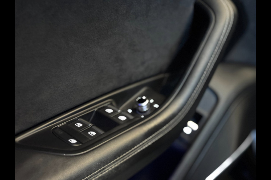 Audi S4 Avant 3.0 TFSI S4 quattro | PANO | SCHAALSTOELEN | BANG&OLUFSEN