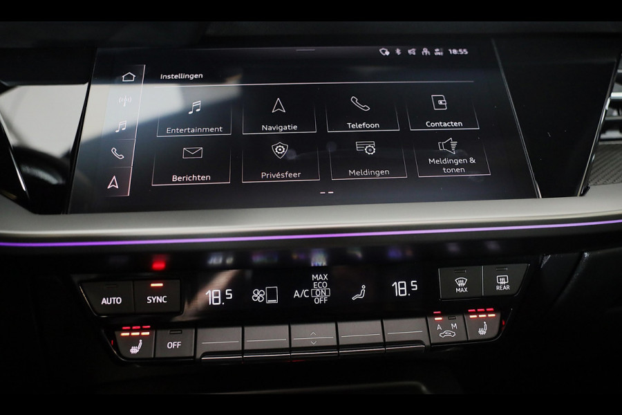 Audi A3 Sportback 45 TFSI e RS3 Look / 245 PK / RS Zetels / B & O / Leder / Head Up / Open Pano / Matrix / Virtual Cockpit / Pdc