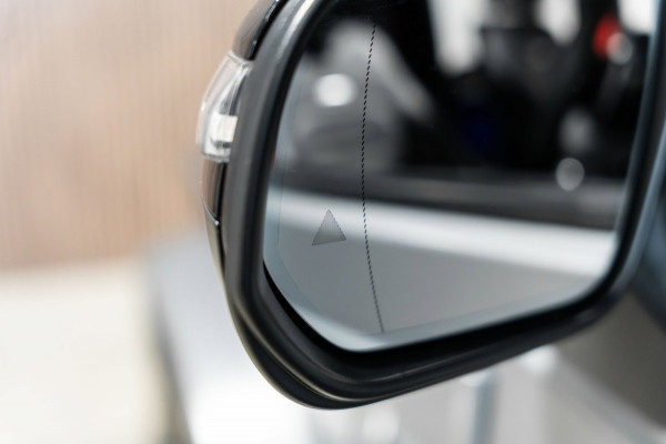 Mercedes-Benz G-Klasse 63 Edition G63 Burmseter PANO MAT IWC MEMORY